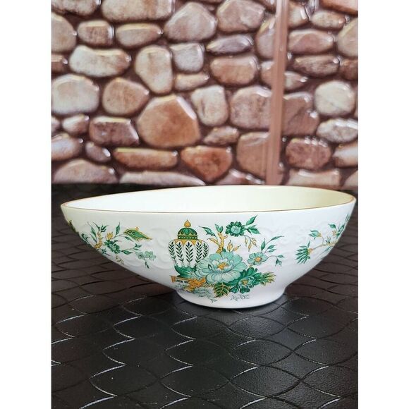 Kowloon by Crown Staffordshire Avocado Bowl - Picture 3 of 9